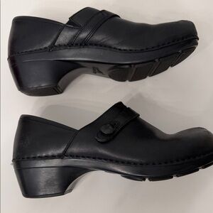 Dansko Profesional Black Leather Mules Clogs Size 41